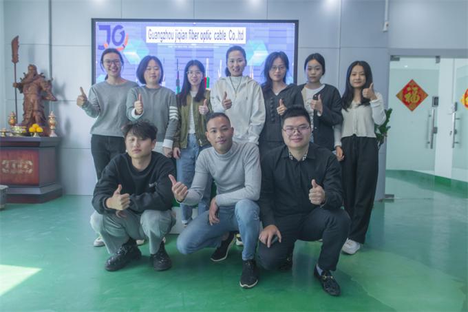 Outdoor Type 4/8/12/24 Core 1-2.5mm² Optical Monitoring Hybrid Composite 5