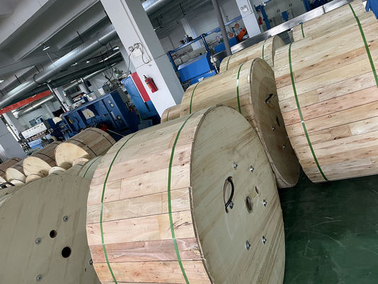 G652D 2 4 6 12 24 Core Outdoor GYXTW53 Fiber Optic Cable For Networking